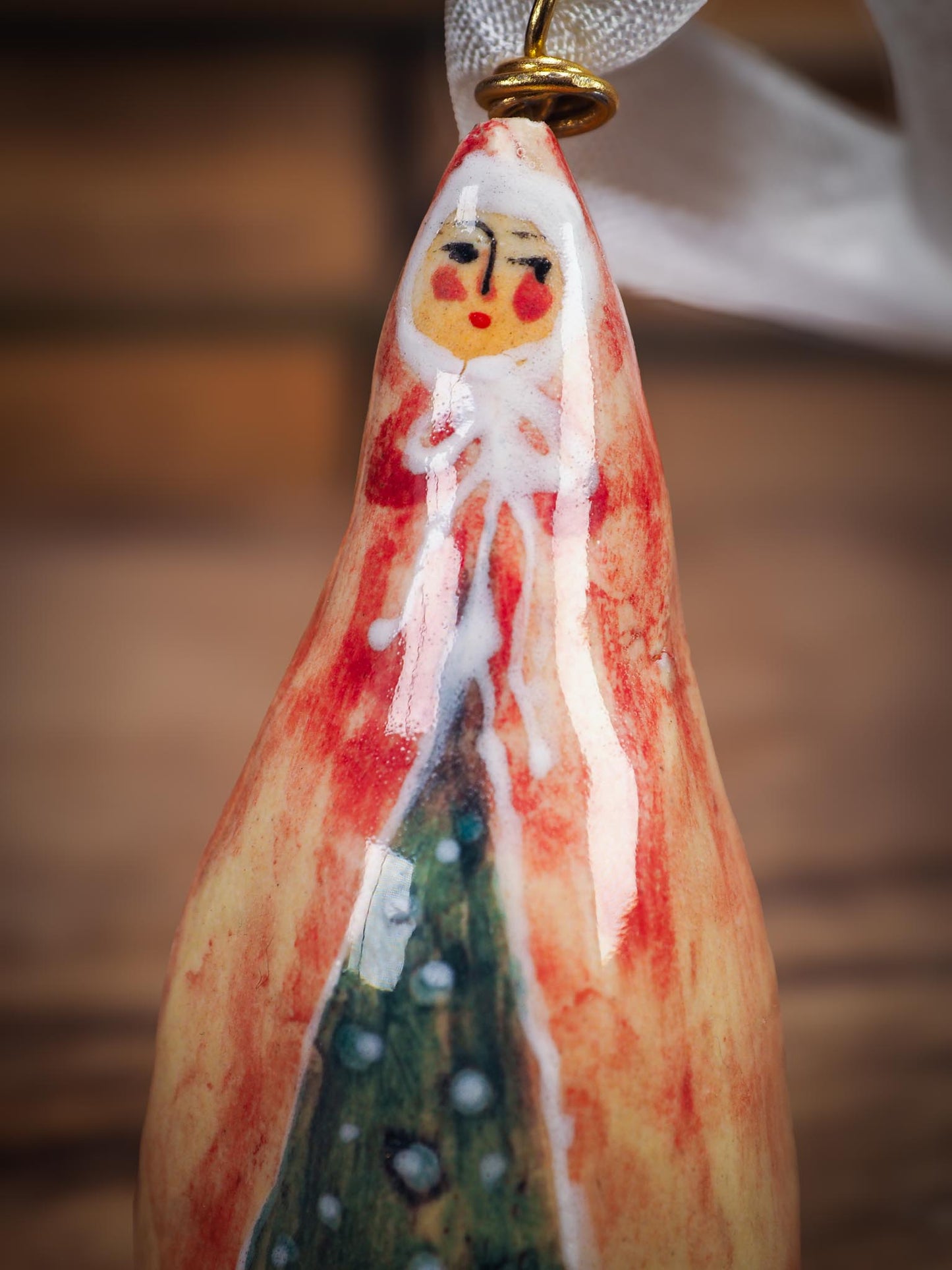 Bells made to be rung on New Year’s Eve, and when you need to remember beginnings are always possible. Handmade with a quiet voice by Idania Salcido Danita Art.