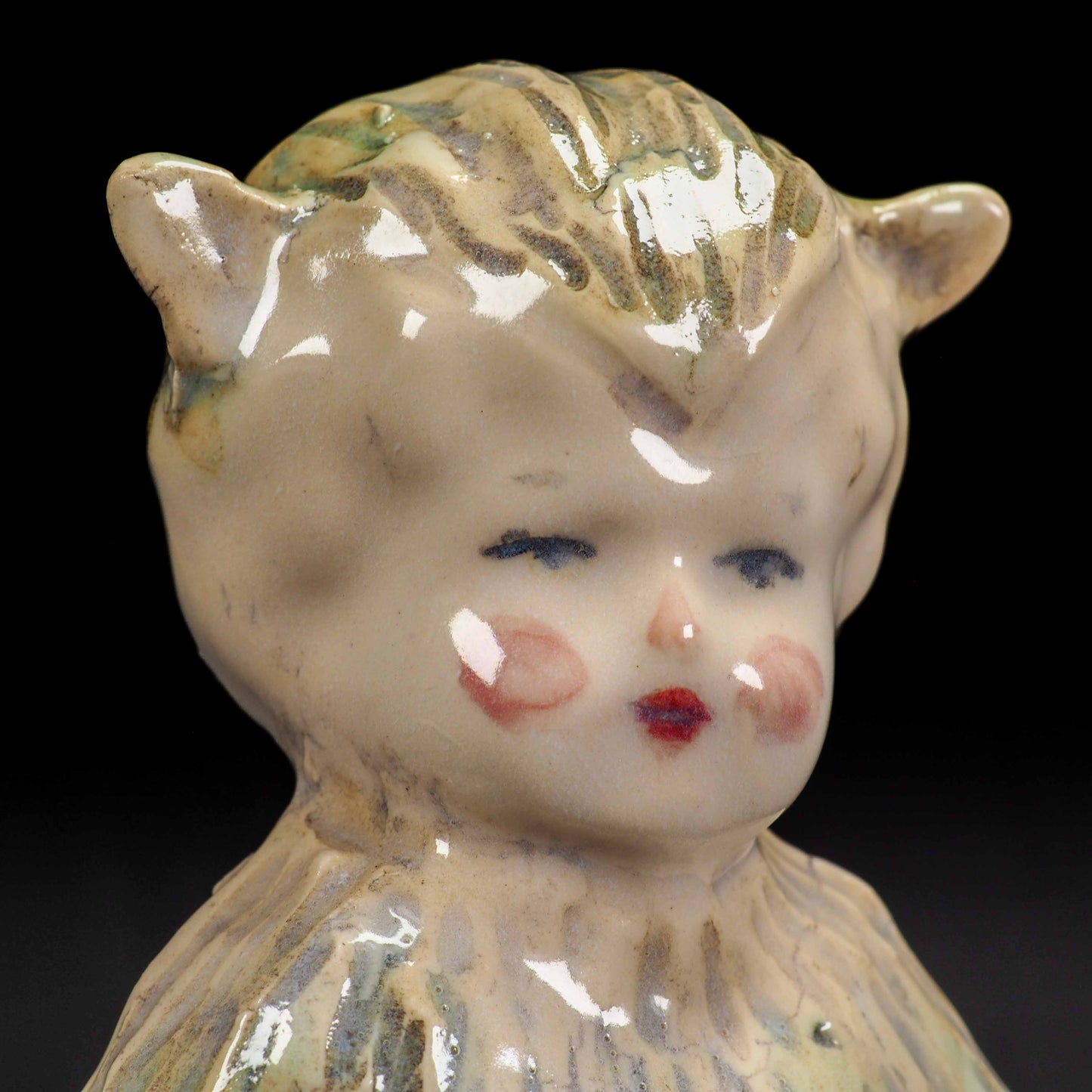 A FRIEND IN FEATHERS