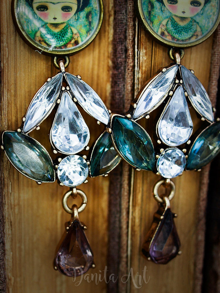 Frida, the artist, Jewelry by Danita Art