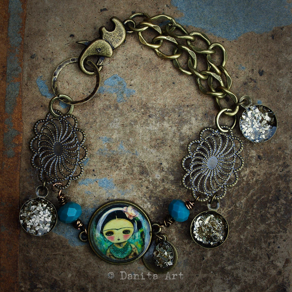 Frida in turquoise and gold, Jewelry by Danita Art