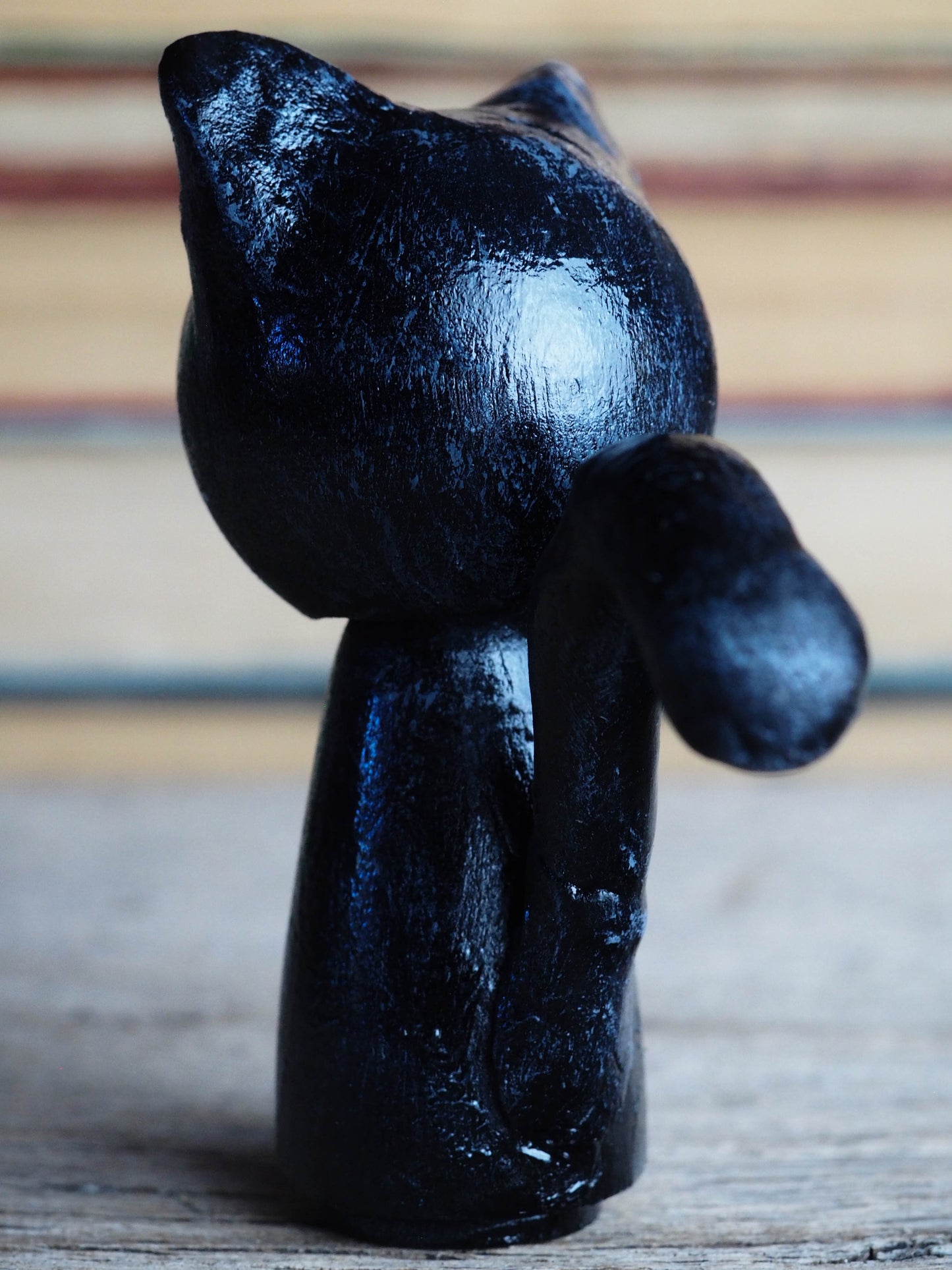 Danita original wooden kokeshi art doll. Home decor Halloween black cat mini figurine, perfect to decorate desks and shelves. Collectible items from Danita!