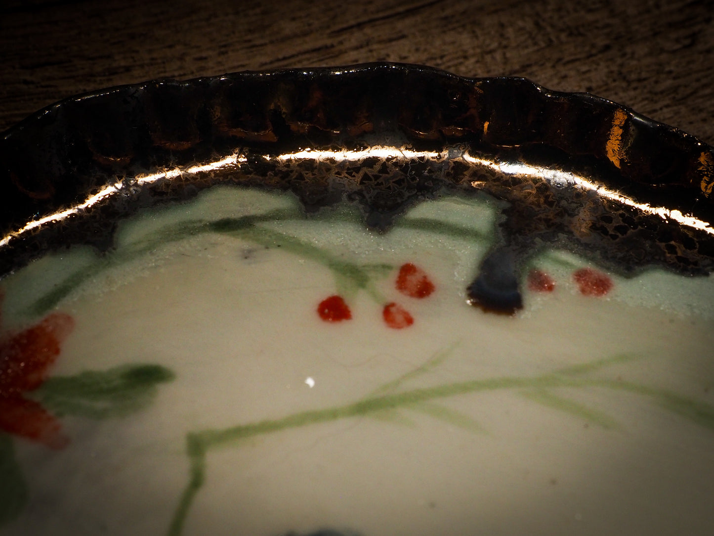 An original Christmas Holiday cake dinner dessert plate round glazed ceramic dinnerware handmade by Idania Salcido, the artist behind Danita Art. Glazed carved sgraffito stoneware, hand painted and decorated, it is illustrated by hand with snowmen, Christmas trees, Santa Claus, angels and snowballs and winter themes.