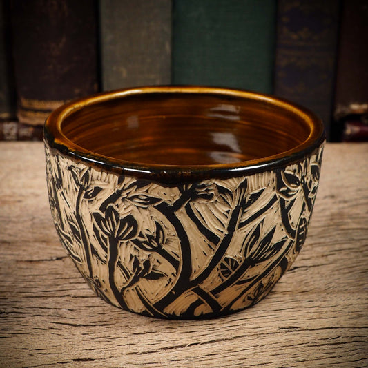 THE HARE IN THE WOODS