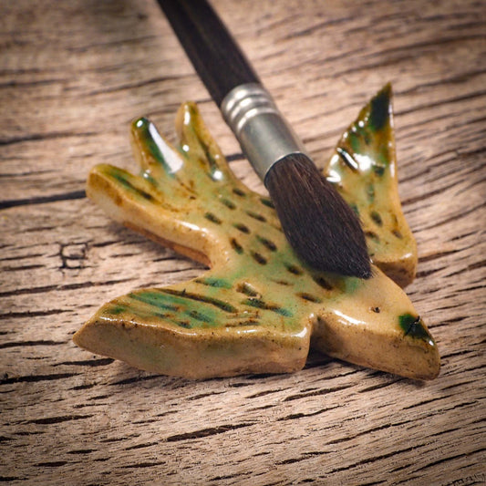 Original handmade ceramic artist color pencil brush holder spring green bird by Idania Salcido, Danita Art. Unique ceramic art designed, hand built. A beautiful handmade touch to any artist's studio with handmade glazed ceramic good for watercolors acrylics inks and oil paints. Clean with water or mineral spirits.