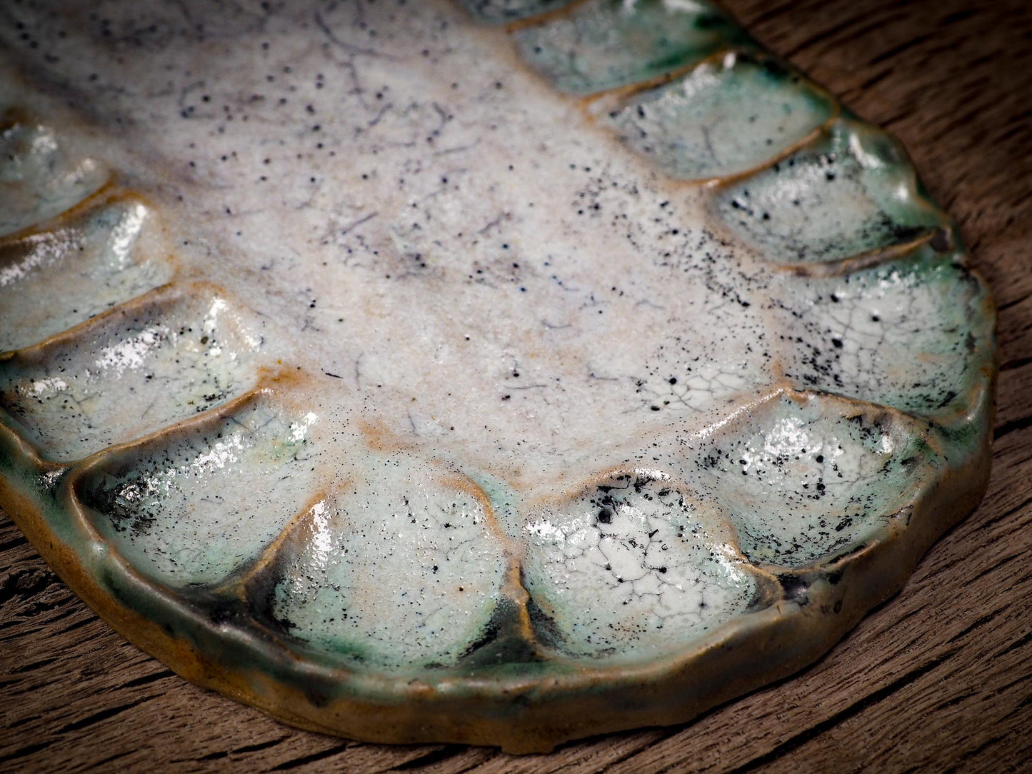 Original handmade ceramic artist paint color palettes by Idania Salcido, Danita Art. A unique work of ceramic art designed and hand built Idania Salcido. A beautiful handmade touch to any artist's studio with handmade glazed ceramic good for watercolors acrylics inks and oil paints. Clean with water or mineral spirits.