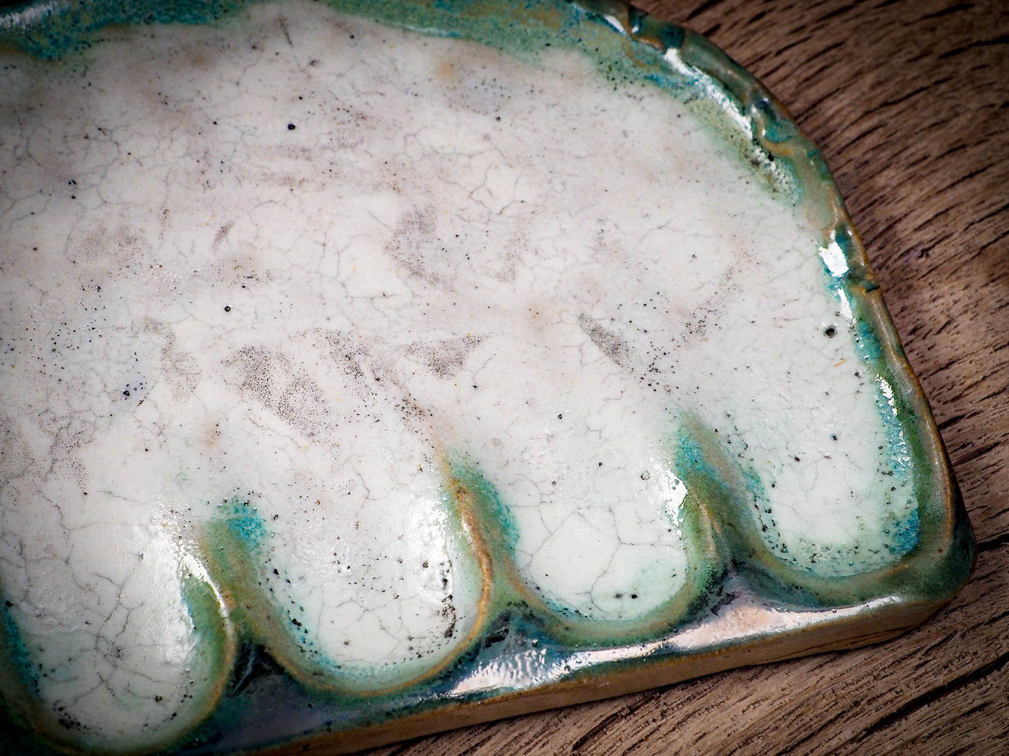 Original handmade ceramic artist paint color palettes by Idania Salcido, Danita Art. A unique work of ceramic art designed and hand built Idania Salcido. A beautiful handmade touch to any artist's studio with handmade glazed ceramic good for watercolors acrylics inks and oil paints. Clean with water or mineral spirits.