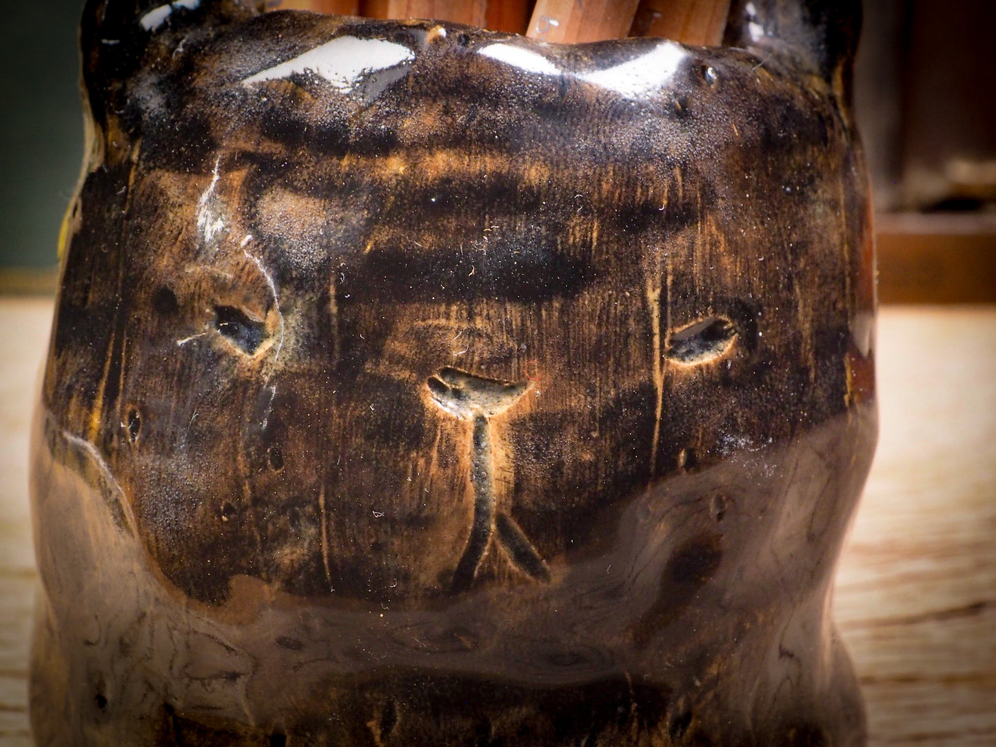 Original handmade ceramic artist paint color palettes by Idania Salcido, Danita Art. A unique work of ceramic art designed and hand built Idania Salcido. A beautiful handmade touch to any artist's studio with handmade glazed ceramic good for watercolors acrylics inks and oil paints. Clean with water or mineral spirits.