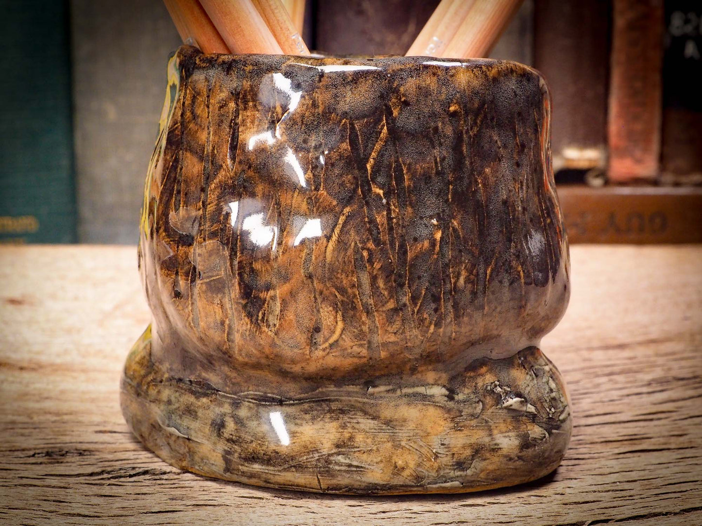 Original handmade ceramic artist brush and pencil holder by Idania Salcido, Danita Art. A unique ceramic artwork designed and hand built Idania Salcido. A beautiful handmade touch to any artist's studio with handmade glazed ceramic good for watercolors acrylics inks and oil paints. Clean with water or mineral spirits.