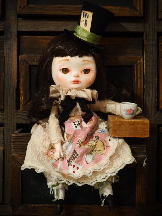 ALICE IN WONDERLAND, Art Doll by Danita Art