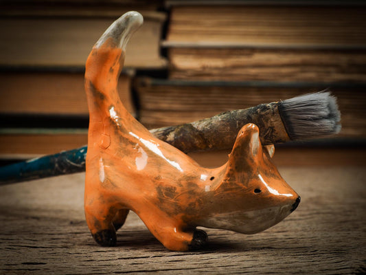 RED FOX #21 - ARTISTS BRUSH AND PENCIL HOLDER