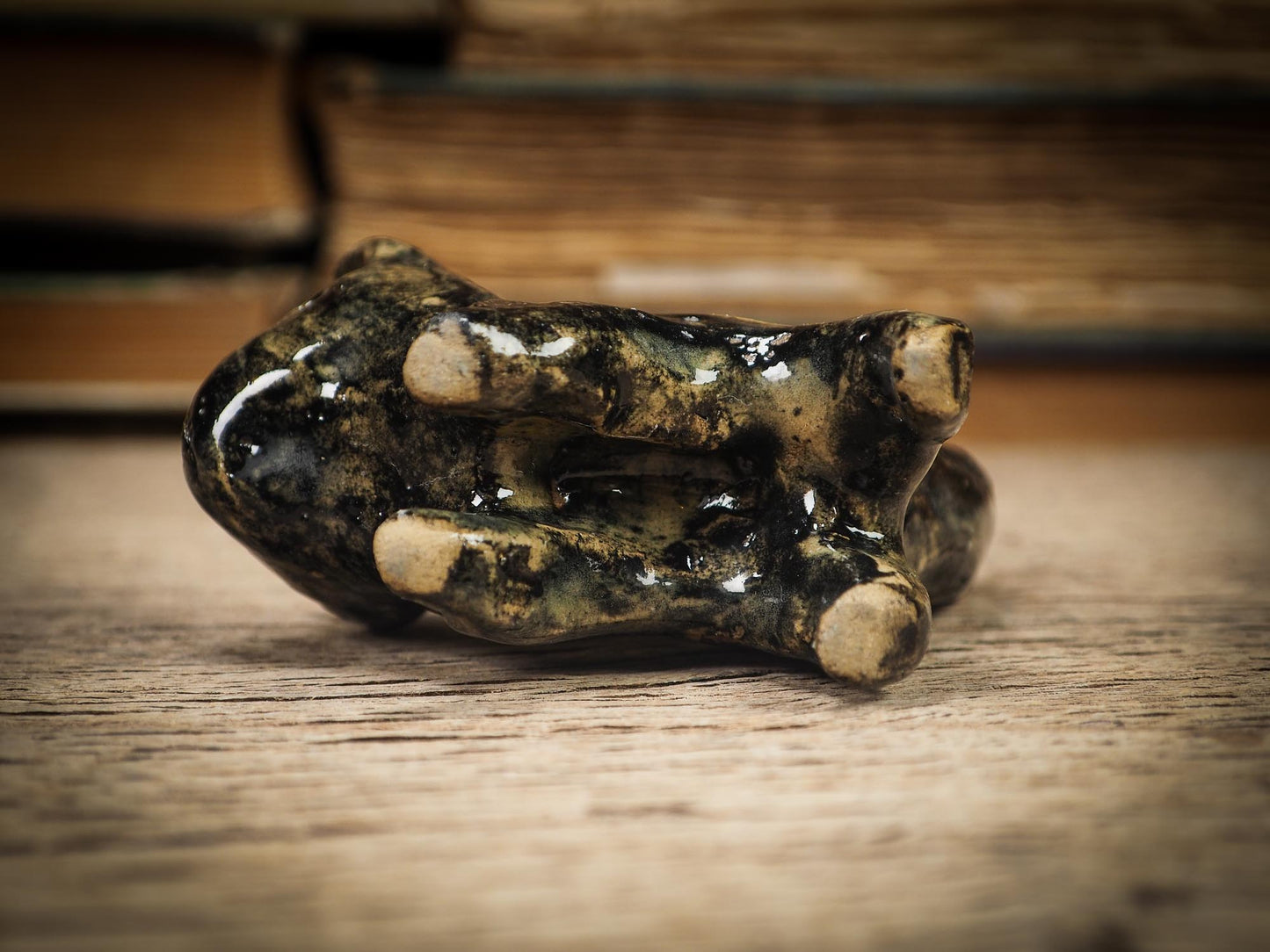 Original handmade ceramic artist color pencil brush holder cat by Idania Salcido, Danita Art. Unique ceramic art designed and hand built Idania Salcido. A beautiful handmade touch to any artist's studio with handmade glazed ceramic good for watercolors acrylics inks and oil paints. Clean with water or mineral spirits.