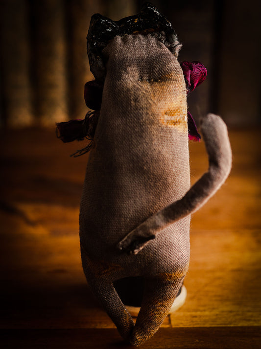 Pet House Cat Handmade Art Doll by Idania Salcido. Danita creates beautiful Hand Made Art dolls with natural pigments to produce the most vintage looking toys and home decoration original art dolls.