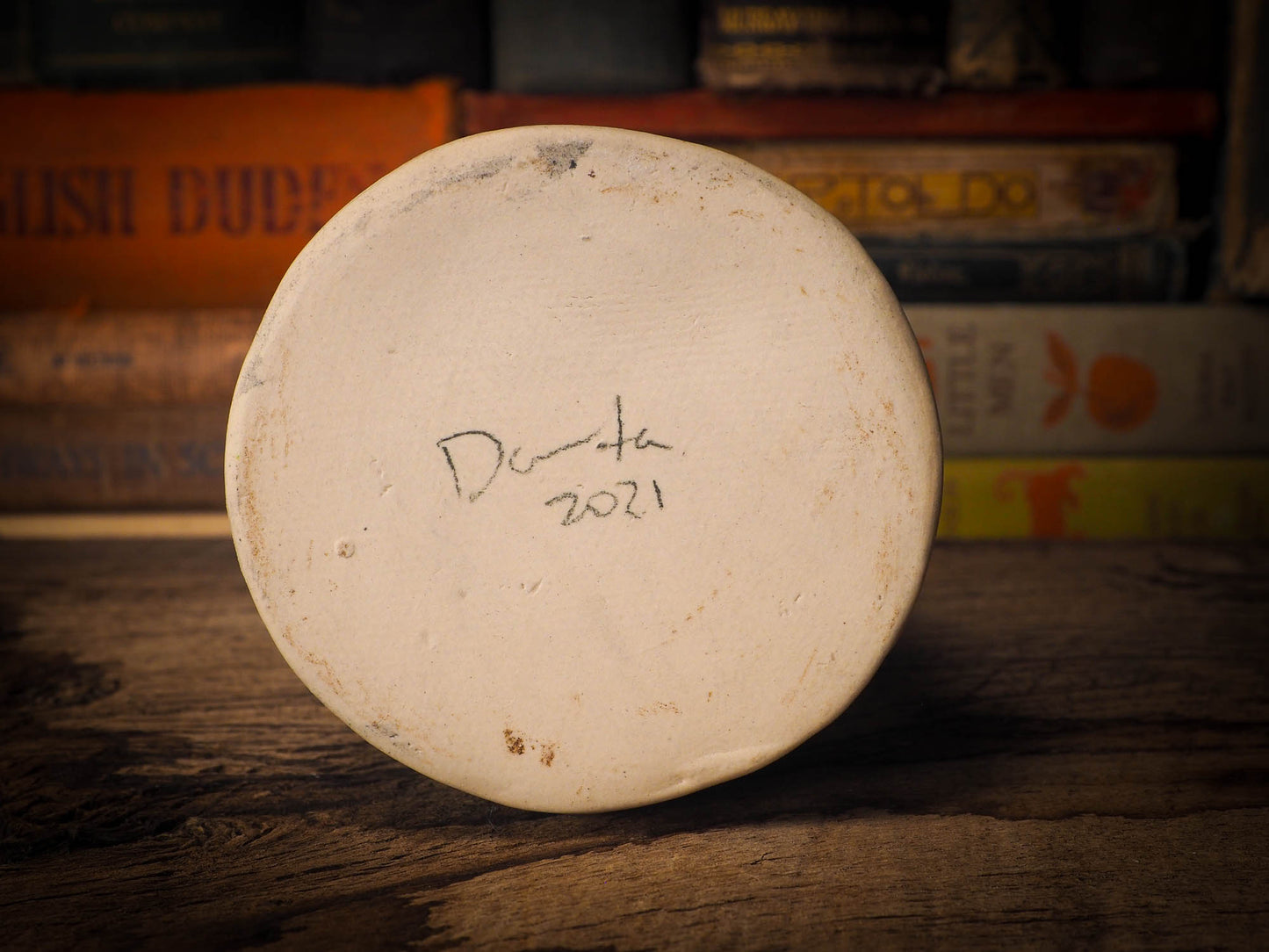 Original handmade ceramic artist paint brush holder by Idania Salcido, Danita Art. A unique work of ceramic art designed and hand built Idania Salcido. A beautiful handmade touch to any artist's studio with handmade glazed ceramic good for watercolors acrylics inks and oil paints. Clean with water or mineral spirits.