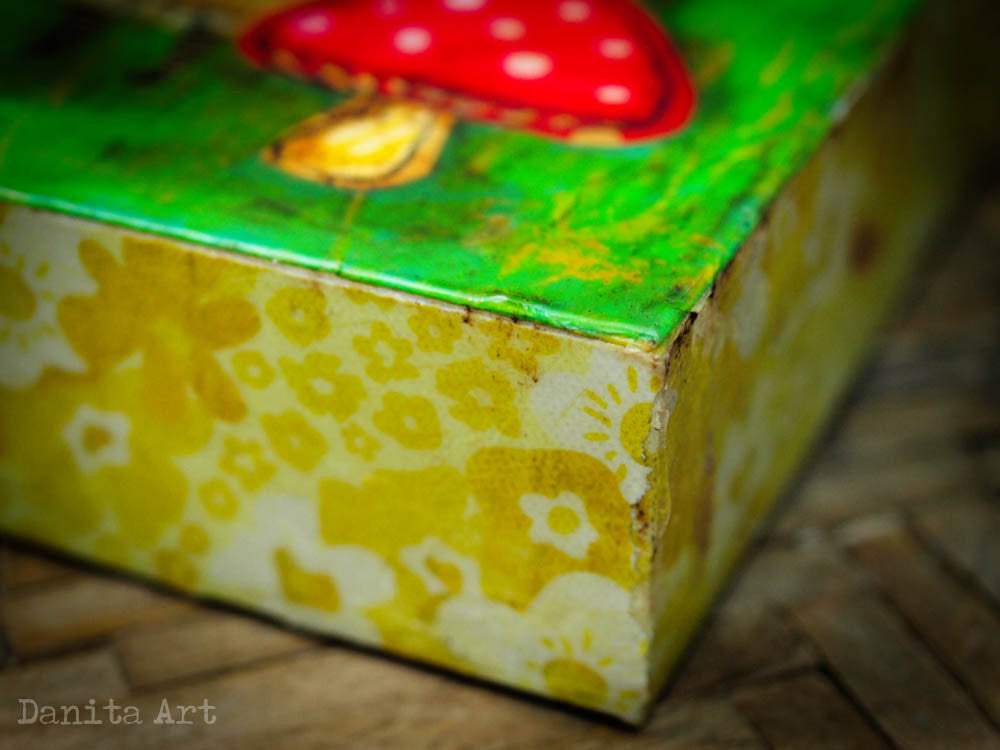 Alice and the caterpillar, Original Art by Danita Art