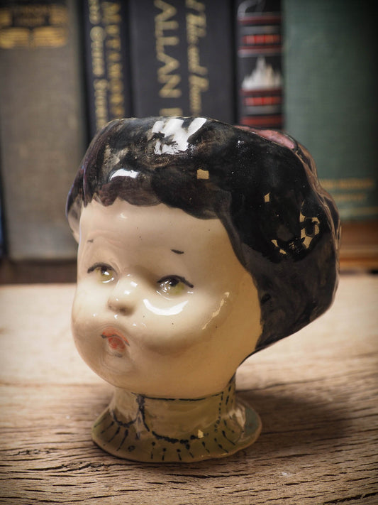 Original handmade ceramic artist brush and pencil holder by Idania Salcido, Danita Art. A unique ceramic artwork designed and hand built Idania Salcido. A beautiful handmade touch to any artist's studio with handmade glazed ceramic good for watercolors acrylics inks and oil paints. Clean with water or mineral spirits.