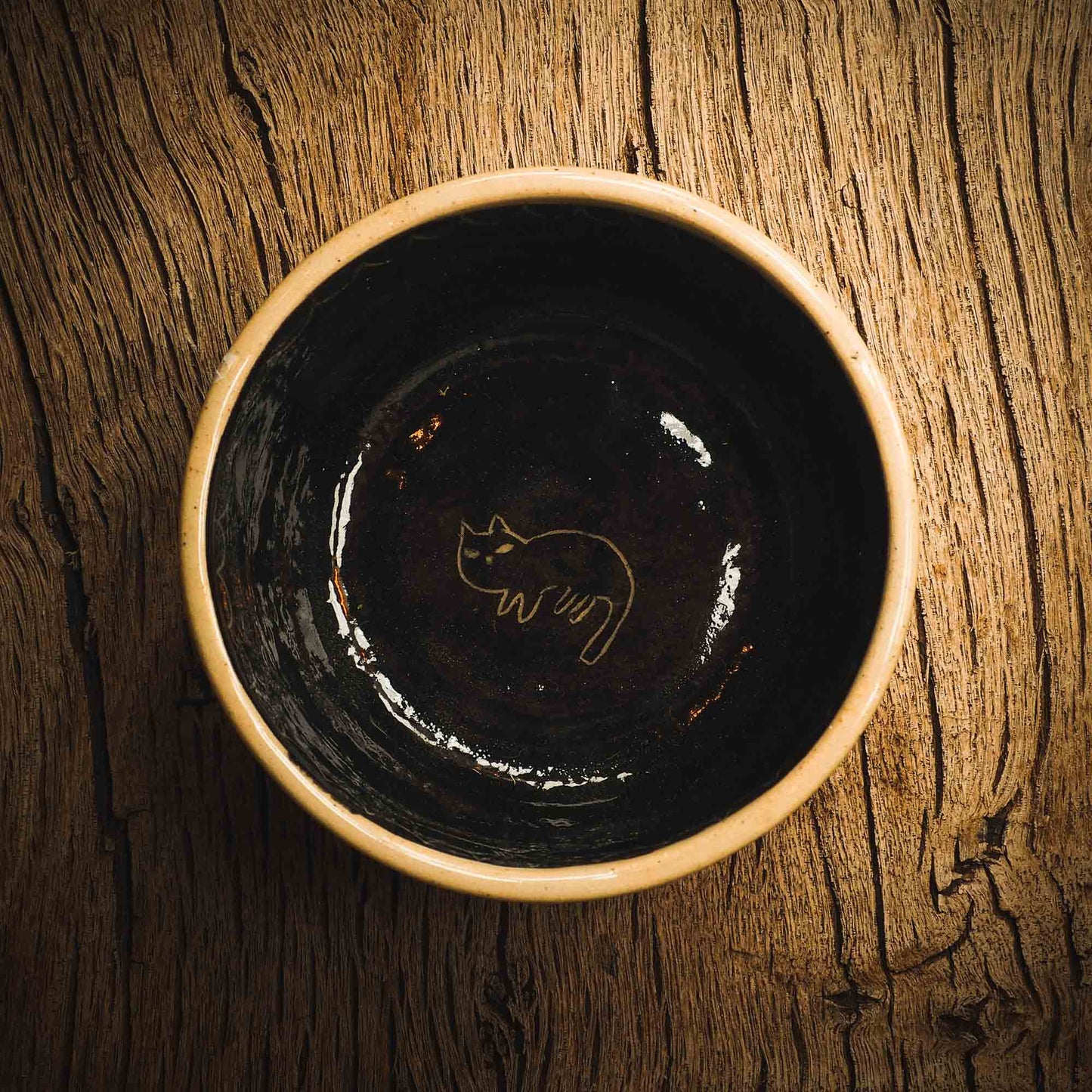 An original handmade fired stoneware ceramic art piece by Idania Salcido, the artist behind Danita Art. A Halloween themed bowl perfect for enjoying ice cream and fruit slices, or to be used as a fancy, one of a kind pet food bowl. Danita's exclusive line of housewares and hand made home decor will create beautiful memories for you.