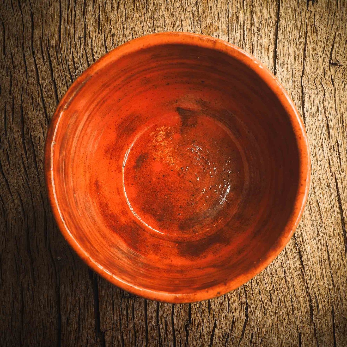 Remember when Idania Salcido (Danita Art) used to paint parades for each holiday? Now I'm making my first ceramic parade! Seven witches are parading on this handmade ceramic bowl, asking for treats as the go door by door in their neighborhood on the Halloween tradition of putting on costumes and going trick-or-treat. Don't you love it?