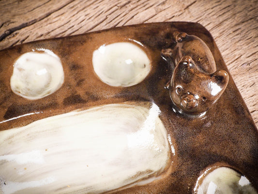 Original handmade ceramic artist paint color palettes by Idania Salcido, Danita Art. A unique work of ceramic art designed and hand built Idania Salcido. A beautiful handmade touch to any artist's studio with handmade glazed ceramic good for watercolors acrylics inks and oil paints. Clean with water or mineral spirits.