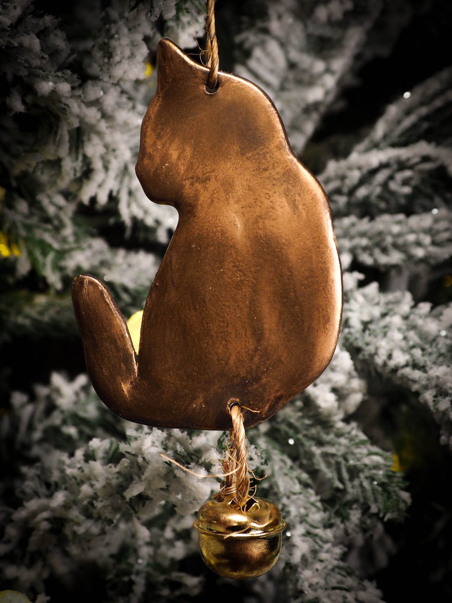 HOLIDAY CAT ORNAMENT #35