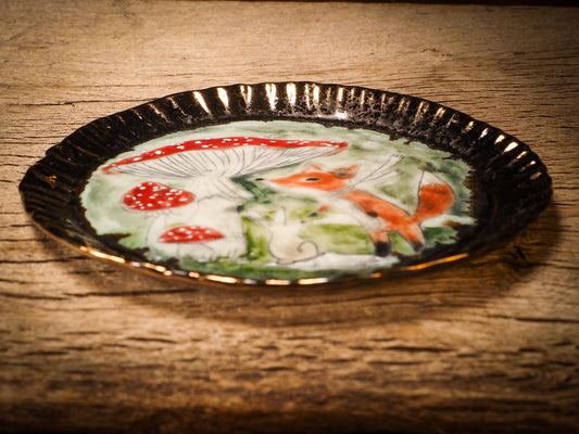 An original Christmas fire glazed ceramic handmade piece by Idania Salcido, the artist behind Danita Art. Glazed, carved sgraffito stoneware, hand painted and decorated, it is illustrated by hand with snowmen, Christmas trees, Santa Claus, angels and snow balls and winter themes.