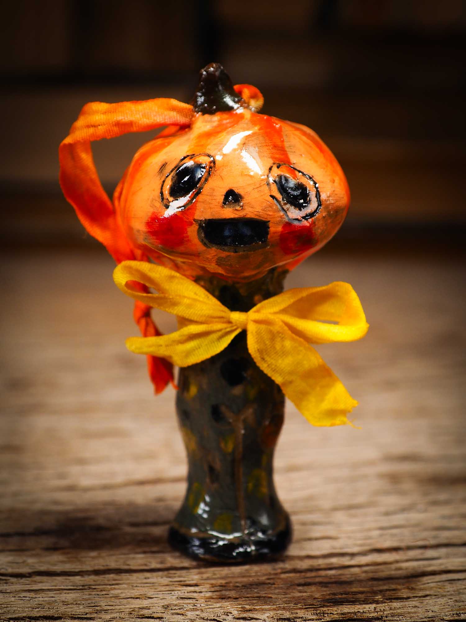 Original handmade ceramic jack-o-lantern pumpkin ornament by Idania Salcido Danita Art is a perfect Halloween decoration! Stands on its own or hangs from window