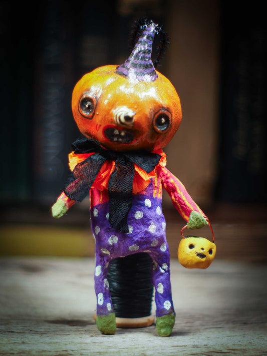 Adorable handmade spun cotton art doll figurines by Idania Salcido (Danita Art) are perfect as Halloween Home Decor. Ghosts, Pumpkins, Witches, Devils and more!