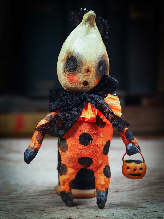 Adorable handmade spun cotton art doll figurines by Idania Salcido (Danita Art) are perfect as Halloween Home Decor. Ghosts, Pumpkins, Witches, Devils and more!