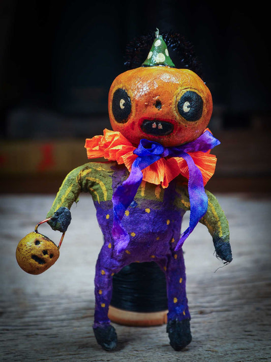 Adorable handmade spun cotton art doll figurines by Idania Salcido (Danita Art) are perfect as Halloween Home Decor. Ghosts, Pumpkins, Witches, Devils and more!