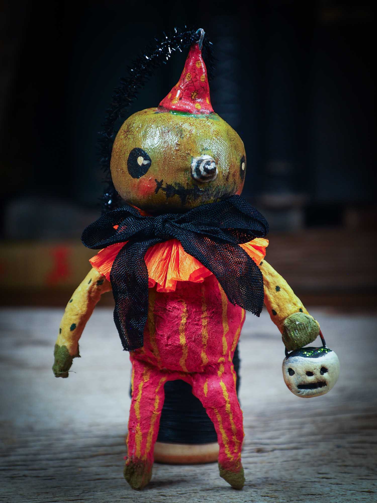 Adorable handmade spun cotton art doll figurines by Idania Salcido (Danita Art) are perfect as Halloween Home Decor. Ghosts, Pumpkins, Witches, Devils and more!