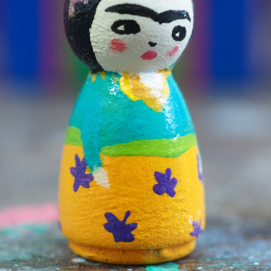 Frida and Diego - Micro kokeshi wood peg dolls by Danita, Miniature Dolls by Danita Art
