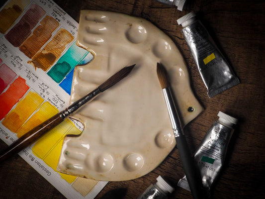 Each artist paint glazed ceramic palette by Idania Salcido, the artist behind Danita Art, is hand sculpted and fired with paint and scratch resistant glazes and with enough paint wells to keep and mix colors at ease. Acrylics, Oils and watercolors can be used, it is perfect for any medium! Clean with water or mineral spirits.