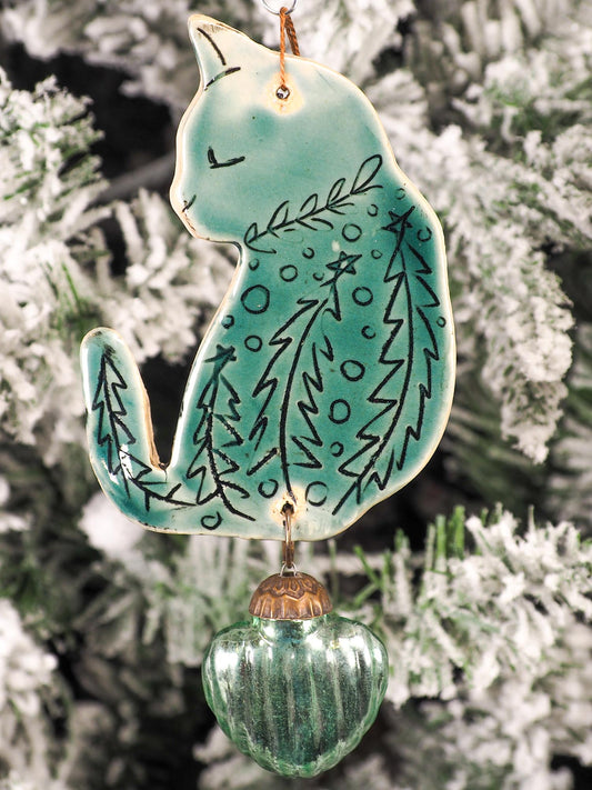 HOLIDAY CAT ORNAMENT #24